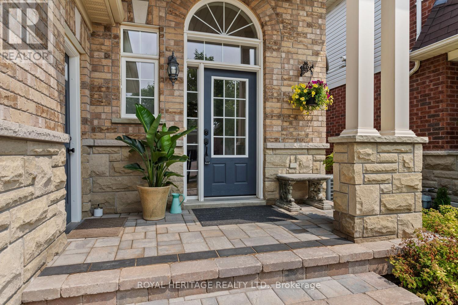 Photo 22 of 11 Piper Crescent, Clarington ON