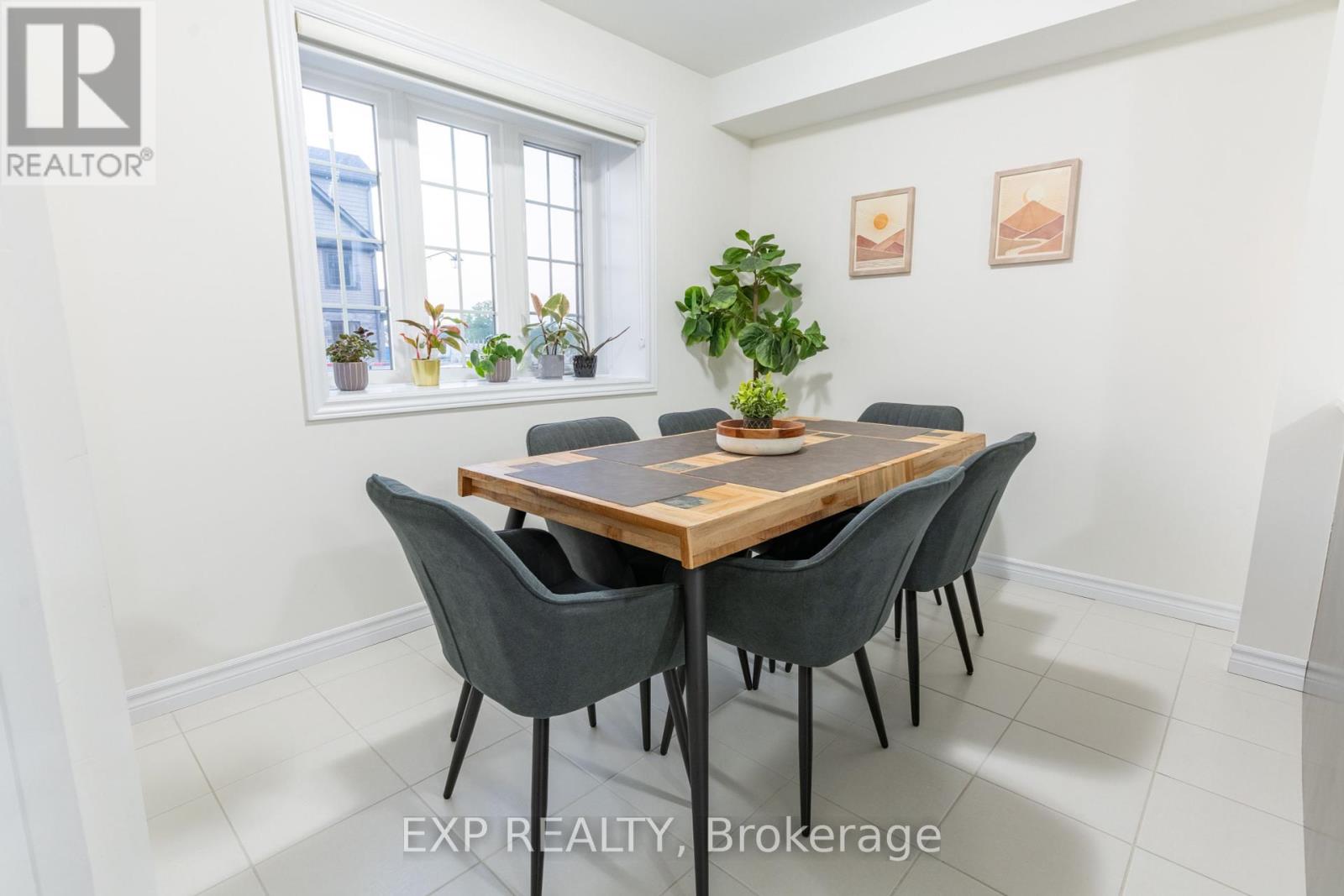 Photo 9 of 20 B 85 Mullin Drive, Guelph ON