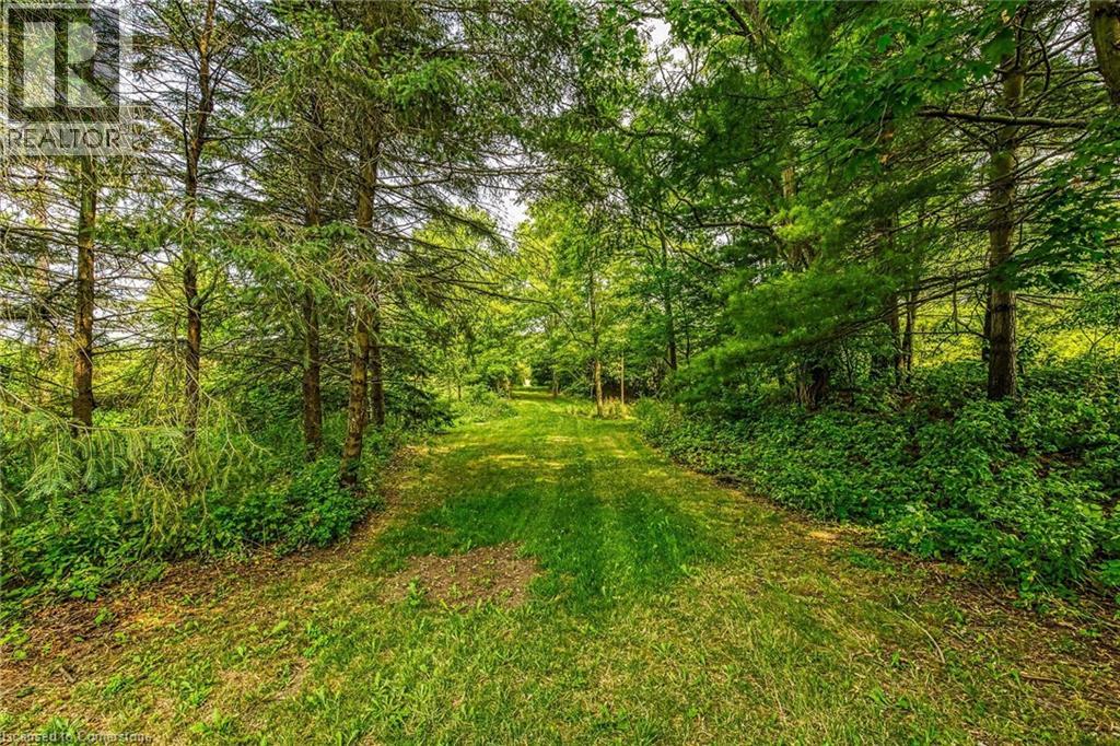 Photo 21 of 450 Concession 4 Road, Caledonia ON