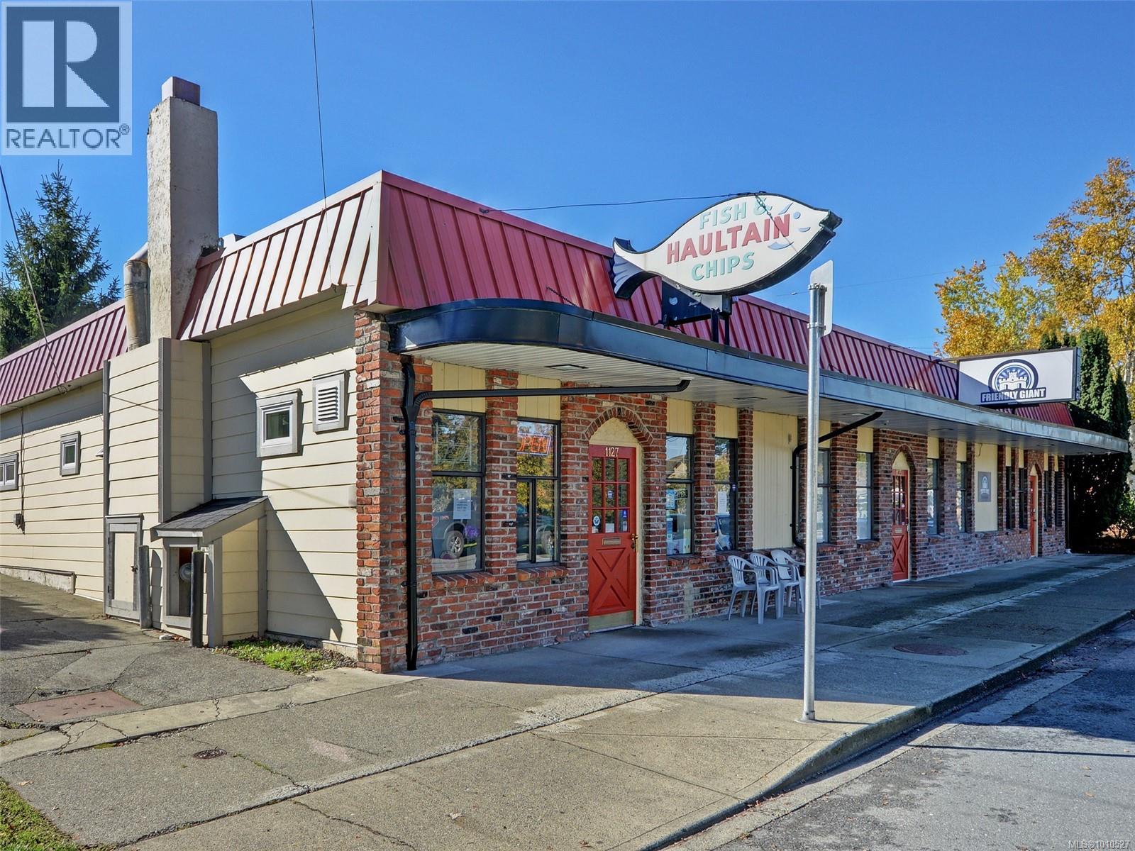  2561 Forbes Street, Victoria