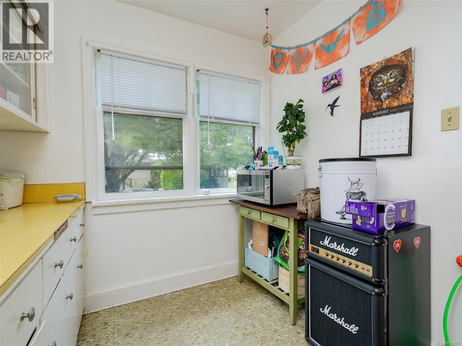  2561 Forbes Street, Victoria