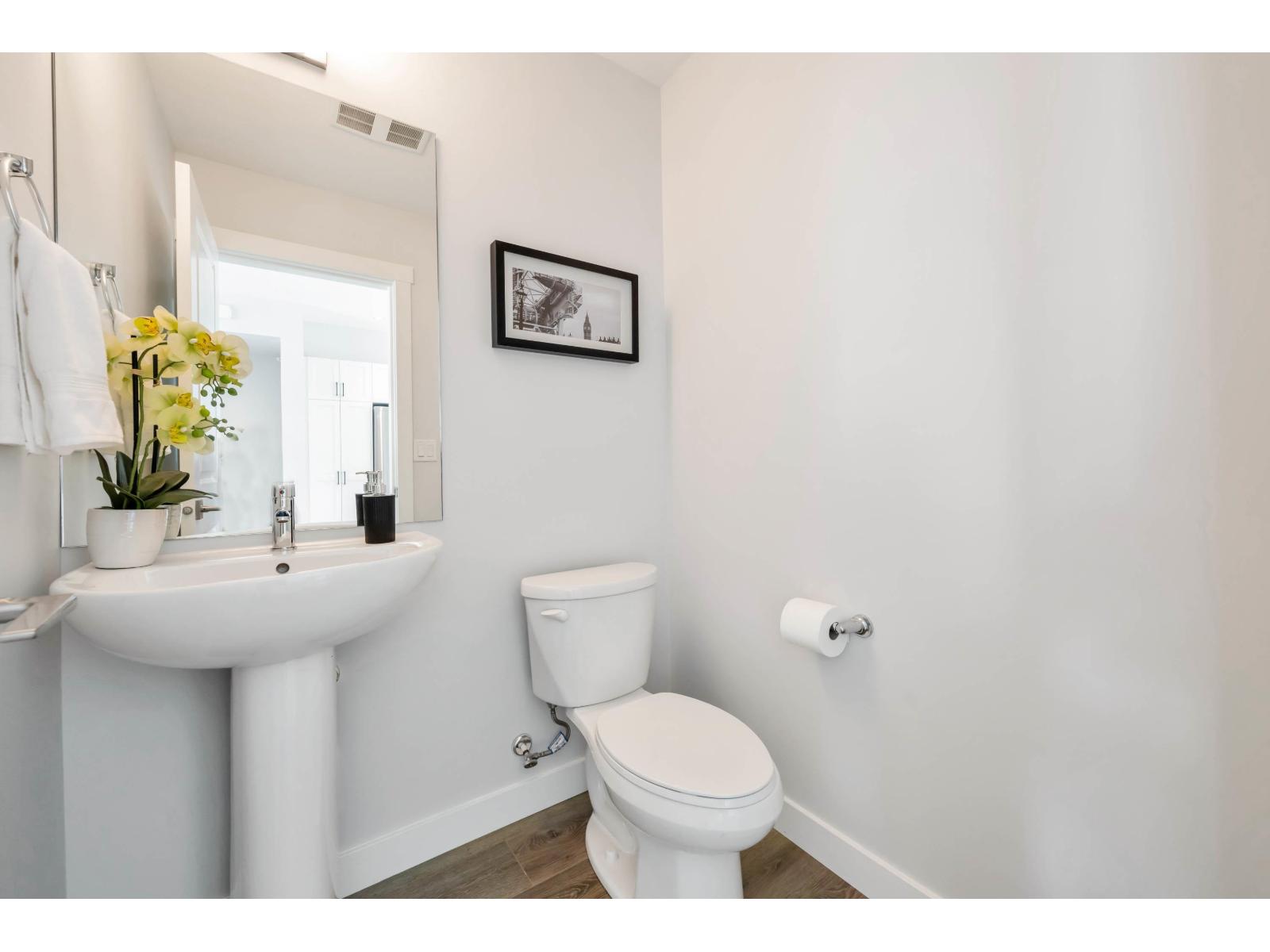 Photo 18 of 6 8371 202 B Street, Langley BC