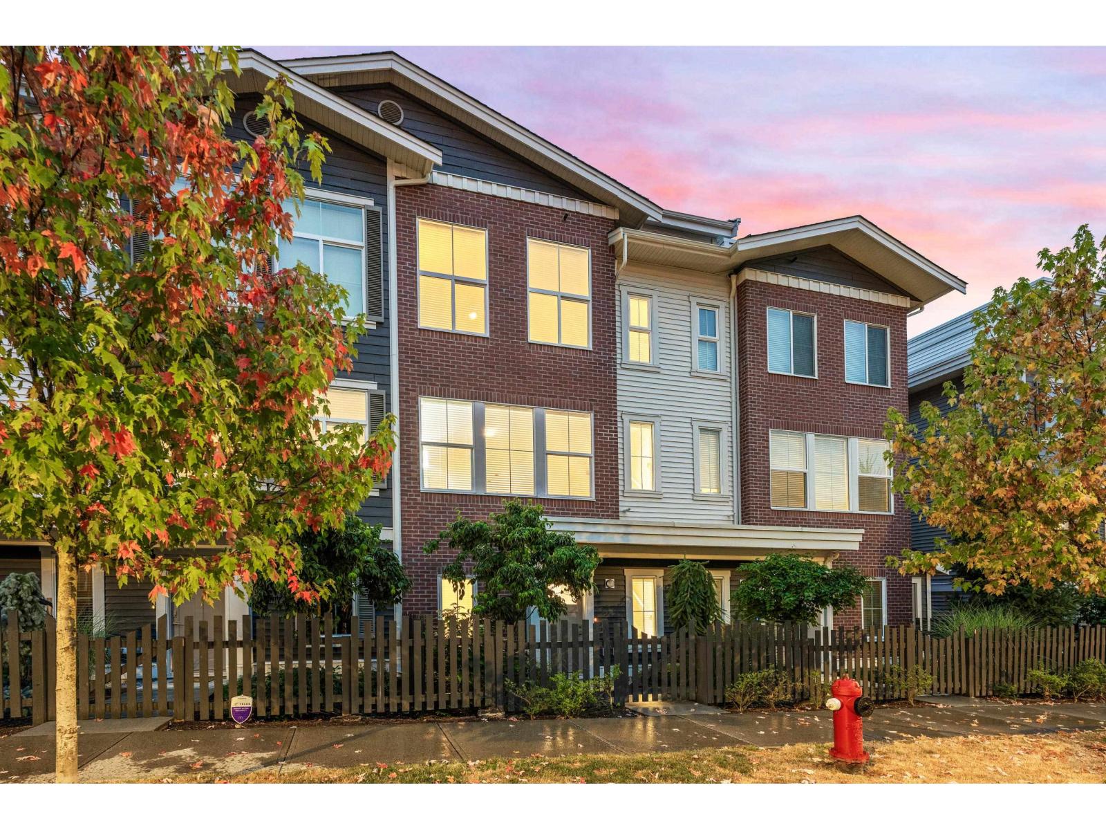 Photo 40 of 6 8371 202 B Street, Langley BC