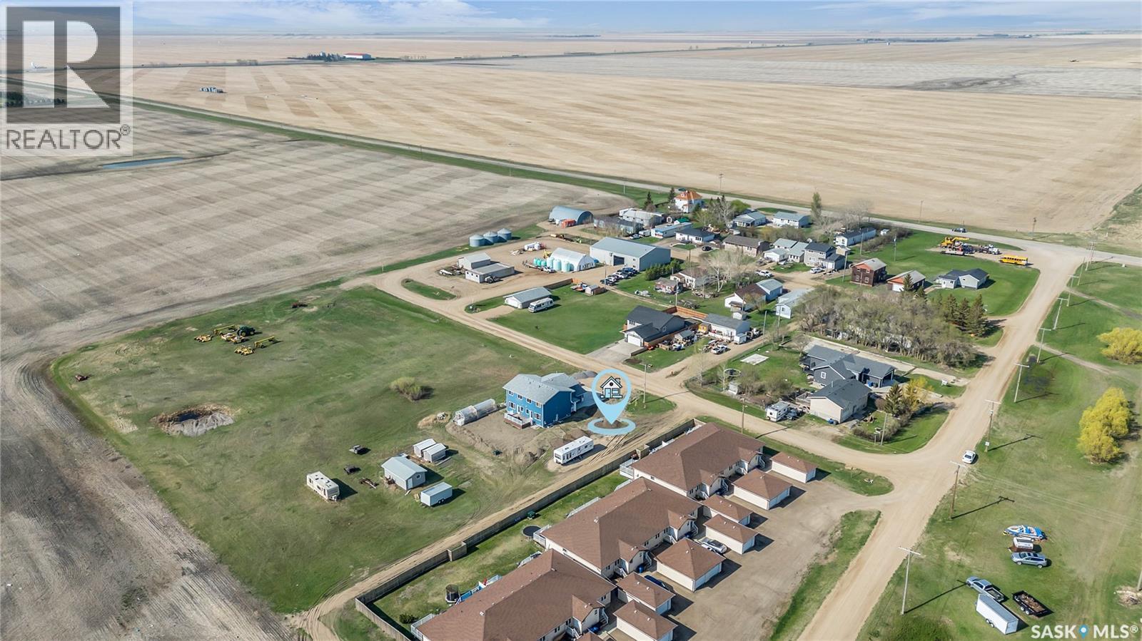 Photo 10 of 403 Elder Street, Pense SK