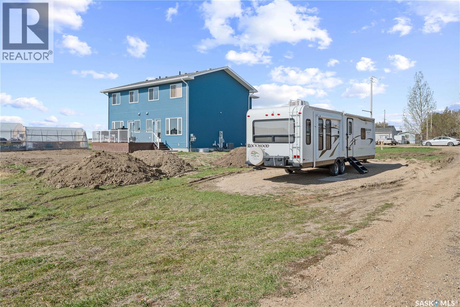 Photo 2 of 403 Elder Street, Pense SK