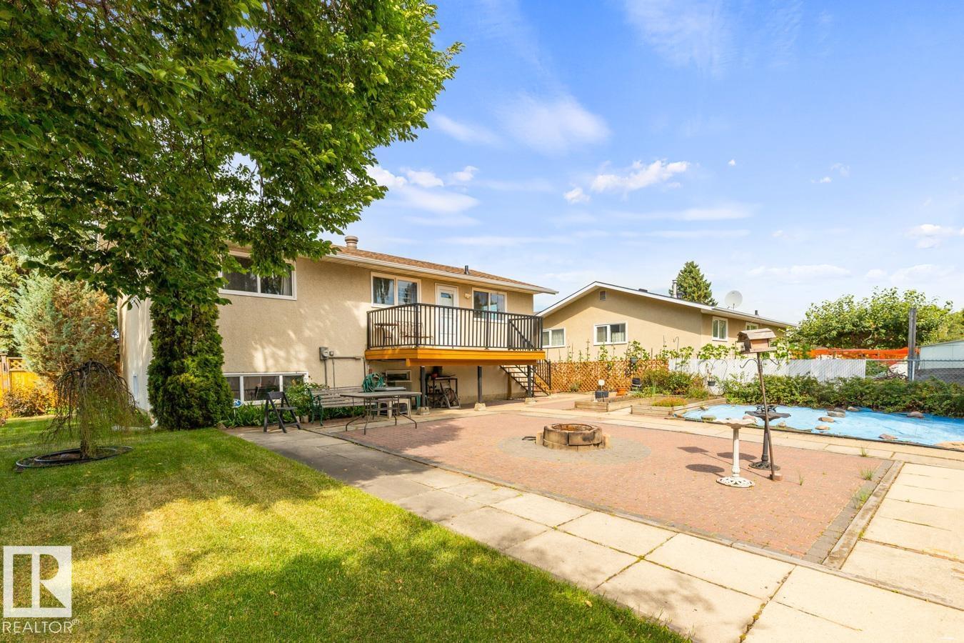 Photo 21 of 11103 34 St Nw, Edmonton AB