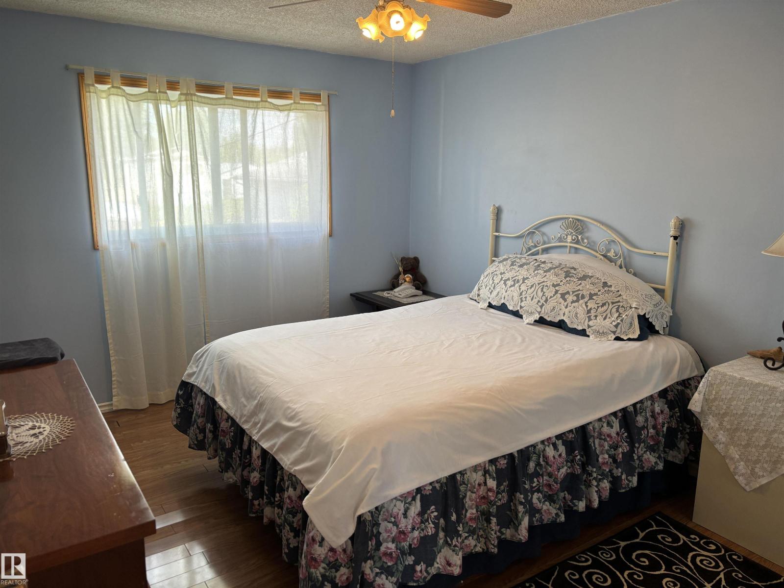 Photo 18 of 4824 49 Av, Sangudo AB