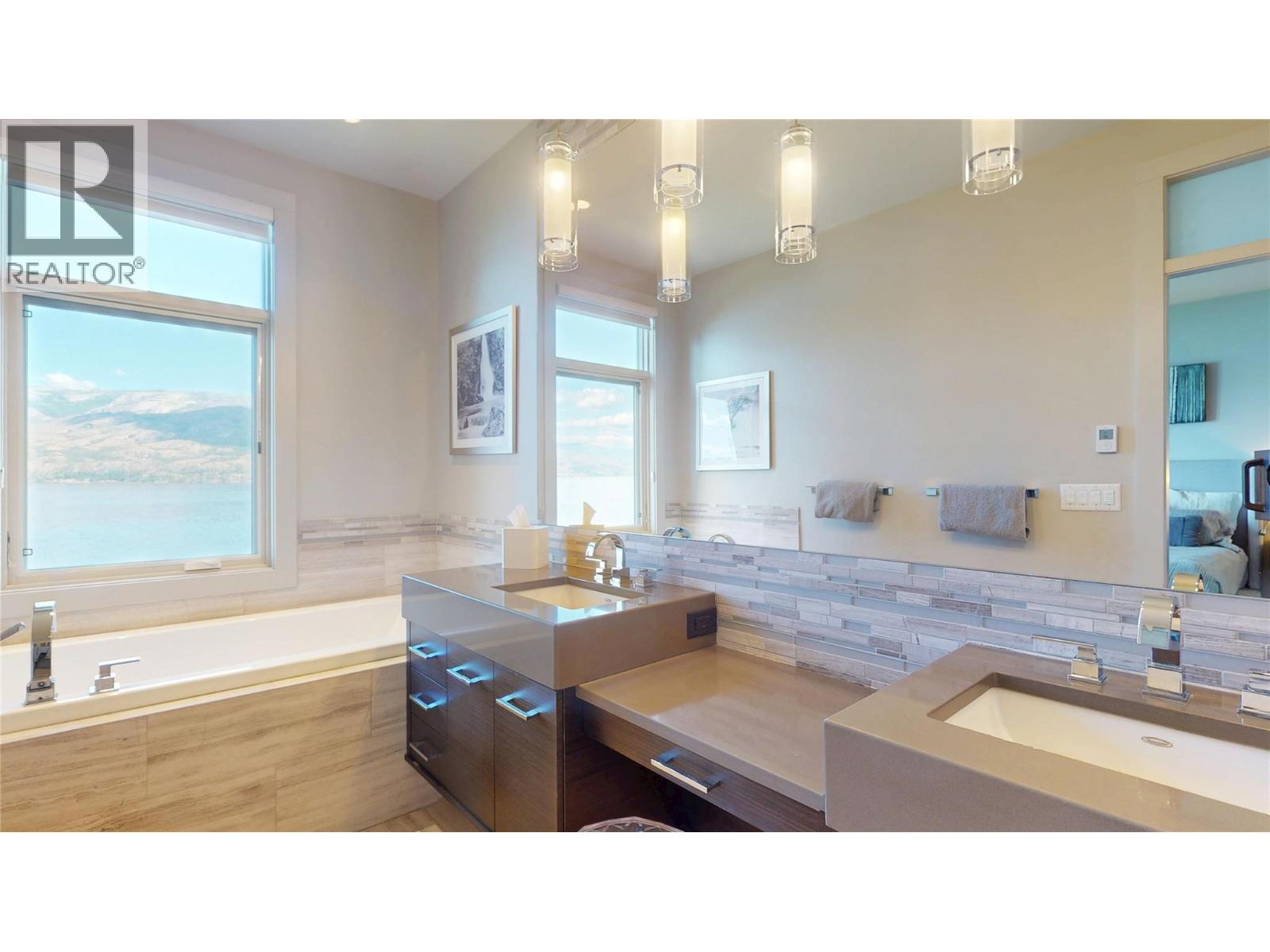 6 5235 Buchanan Road, Peachland