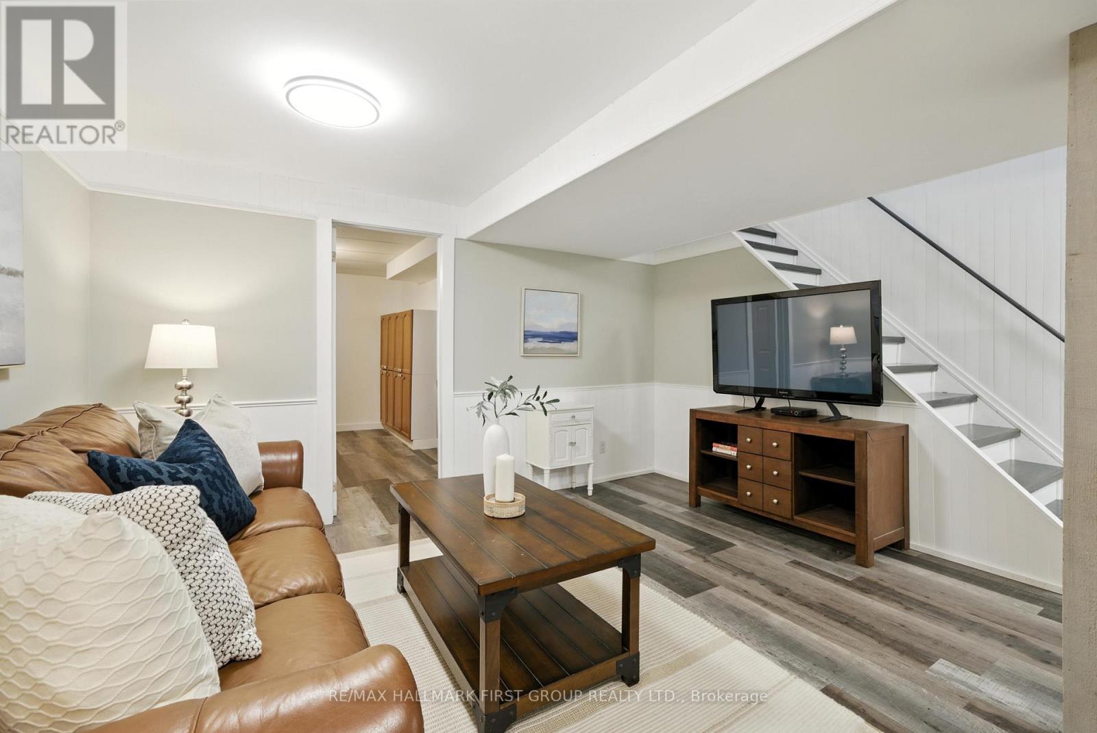 Photo 32 of 1509 Sturgeon Court, Pickering ON