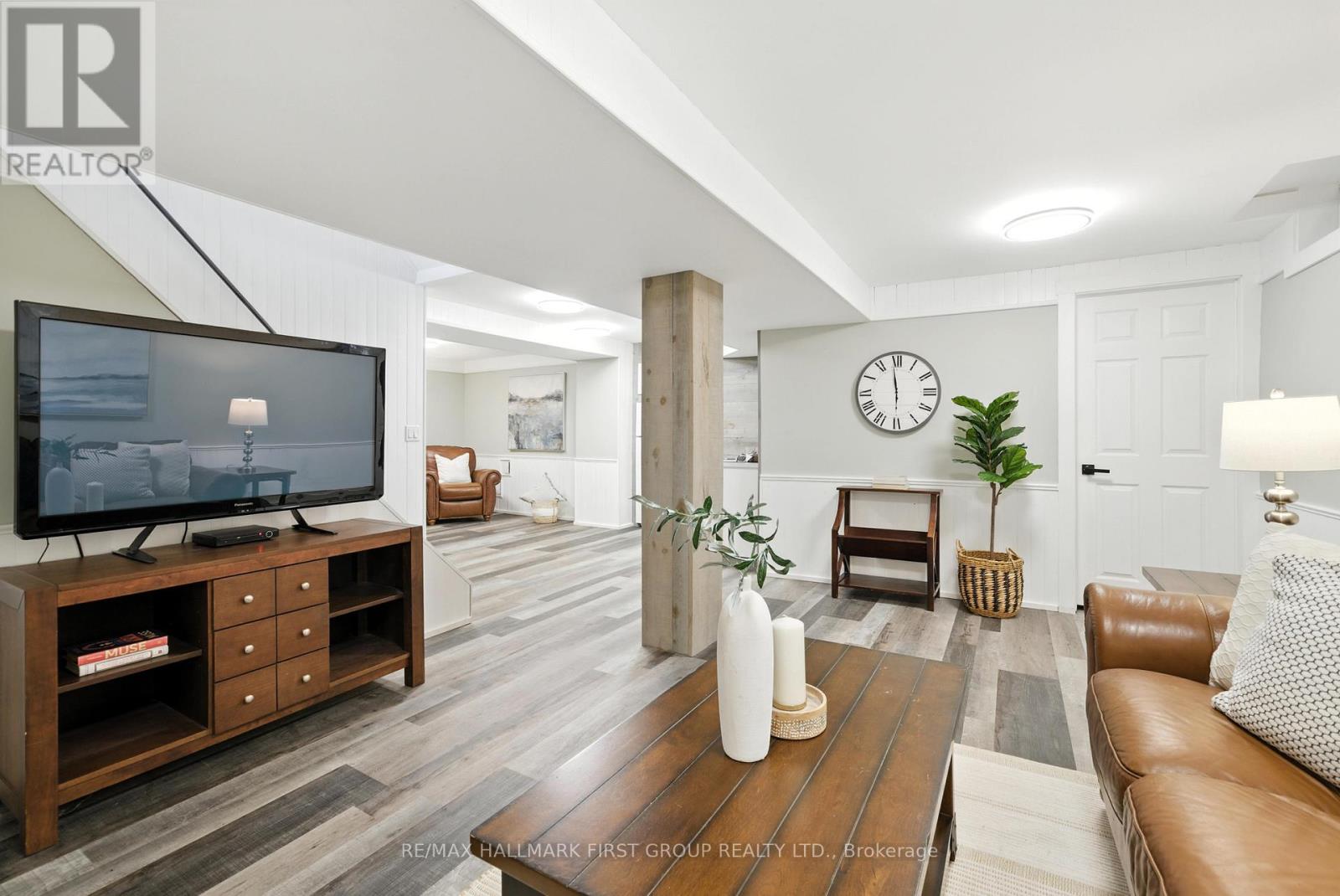 Photo 33 of 1509 Sturgeon Court, Pickering ON