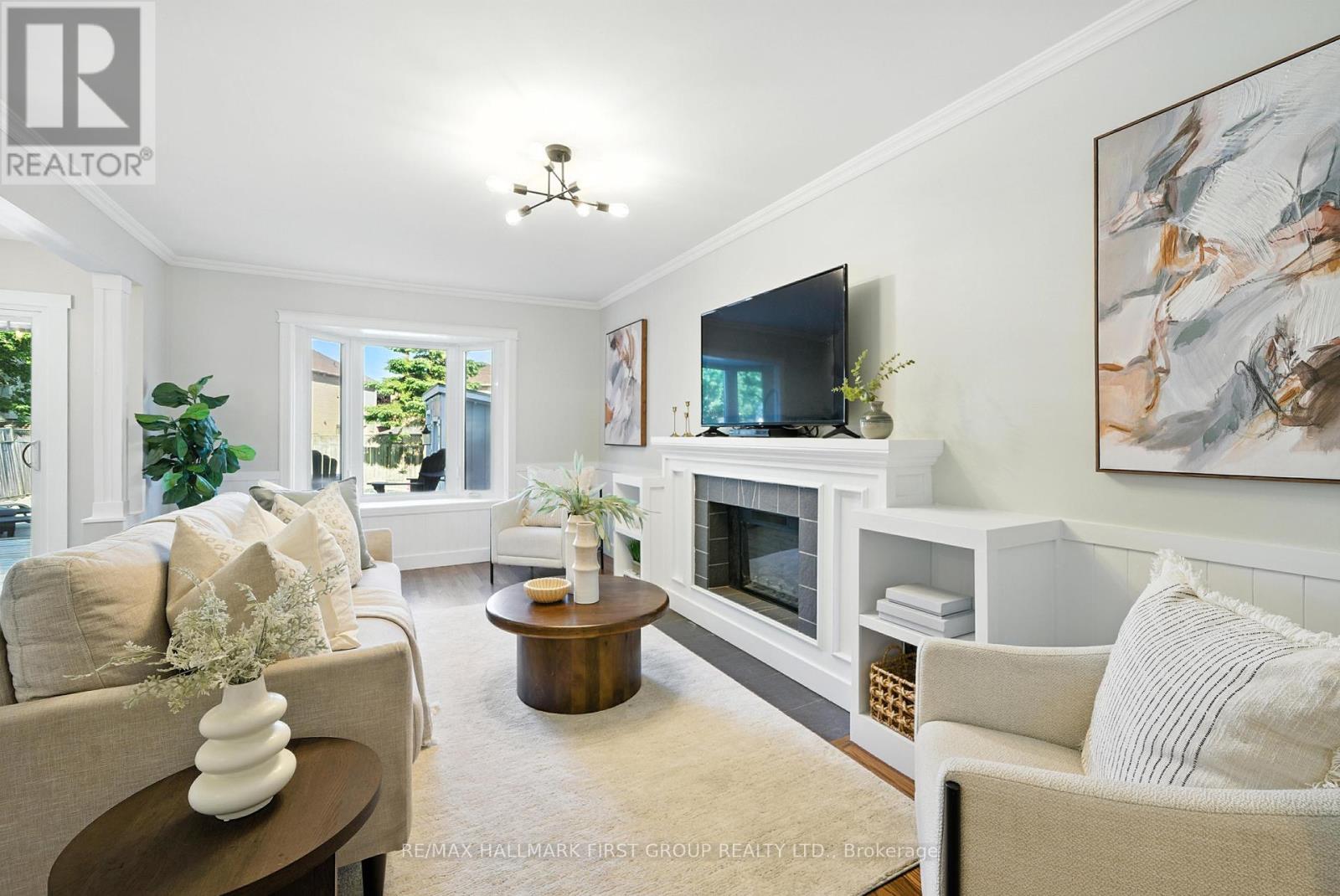 Photo 8 of 1509 Sturgeon Court, Pickering ON