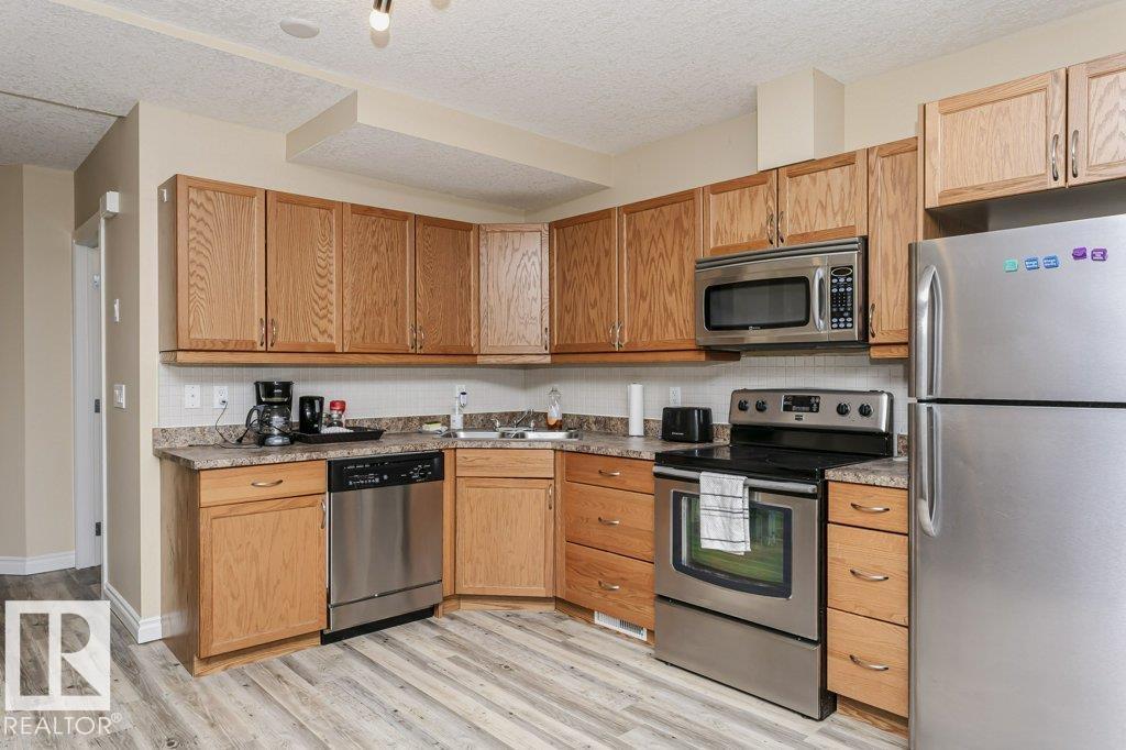 Photo 39 of 10511 76 St Nw, Edmonton AB