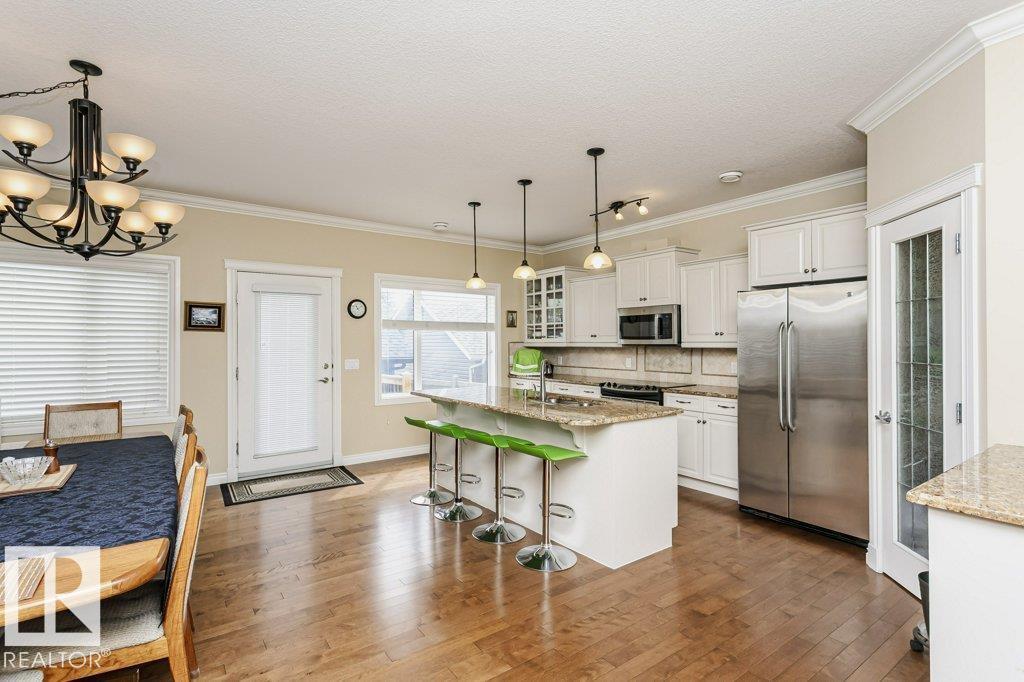 Photo 11 of 10511 76 St Nw, Edmonton AB