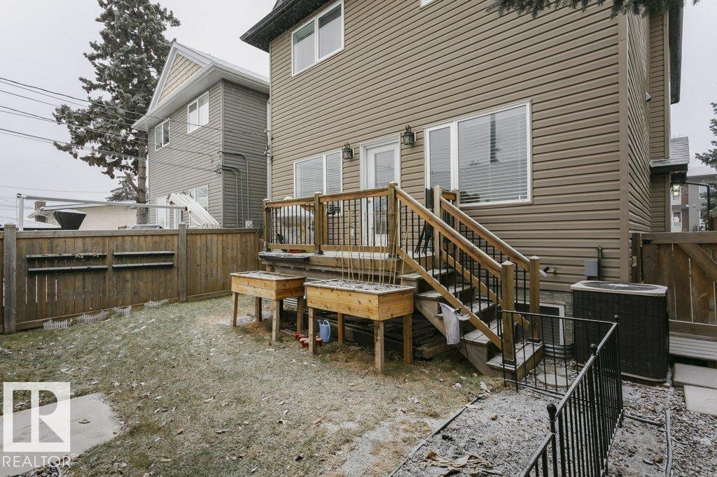 Photo 52 of 10511 76 St Nw, Edmonton AB