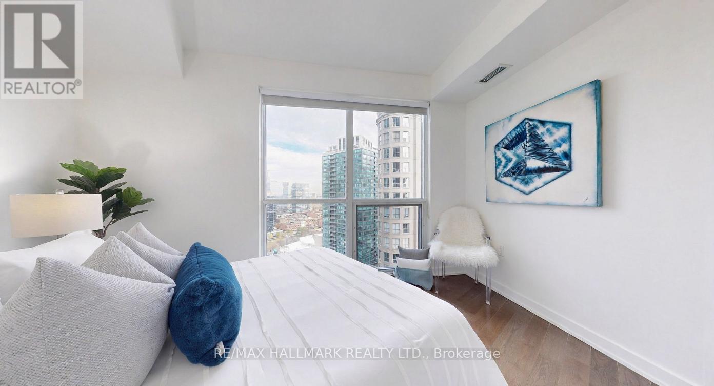 Photo 19 of 2106 1 The Esplanade Drive, Toronto ON