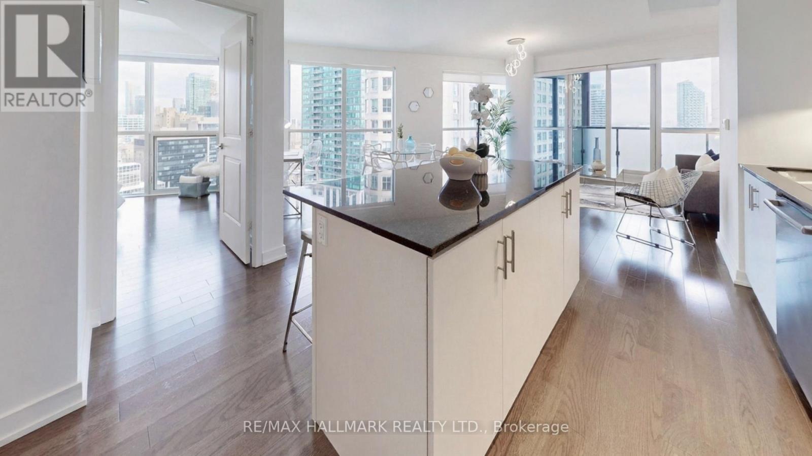 Photo 12 of 2106 1 The Esplanade Drive, Toronto ON