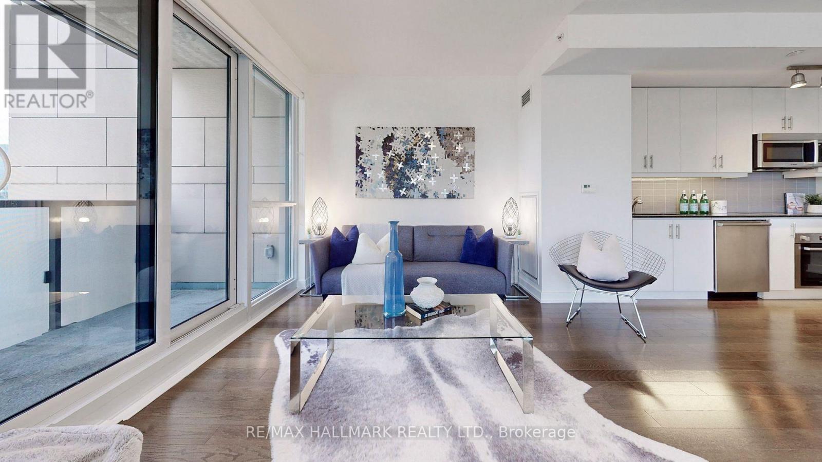 Photo 4 of 2106 1 The Esplanade Drive, Toronto ON