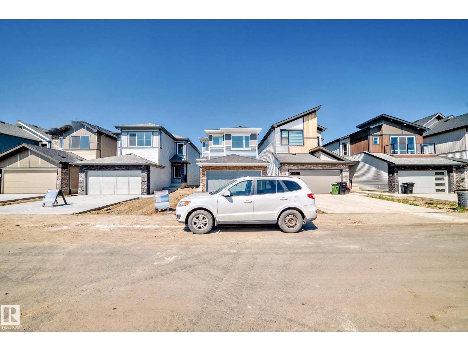Photo 54 of 637 Kinglet Bv Nw, Edmonton AB