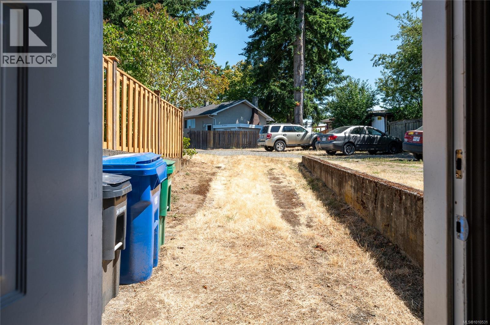 Photo 28 of 477 Watfield Ave, Nanaimo BC