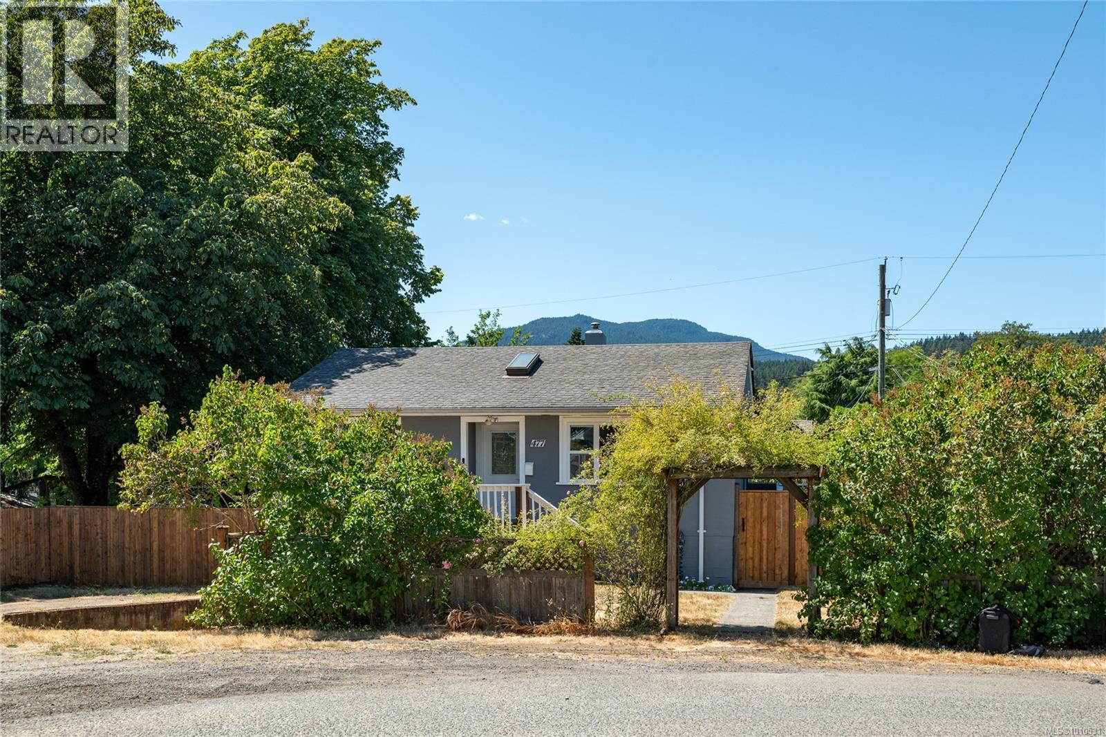 Photo 45 of 477 Watfield Ave, Nanaimo BC