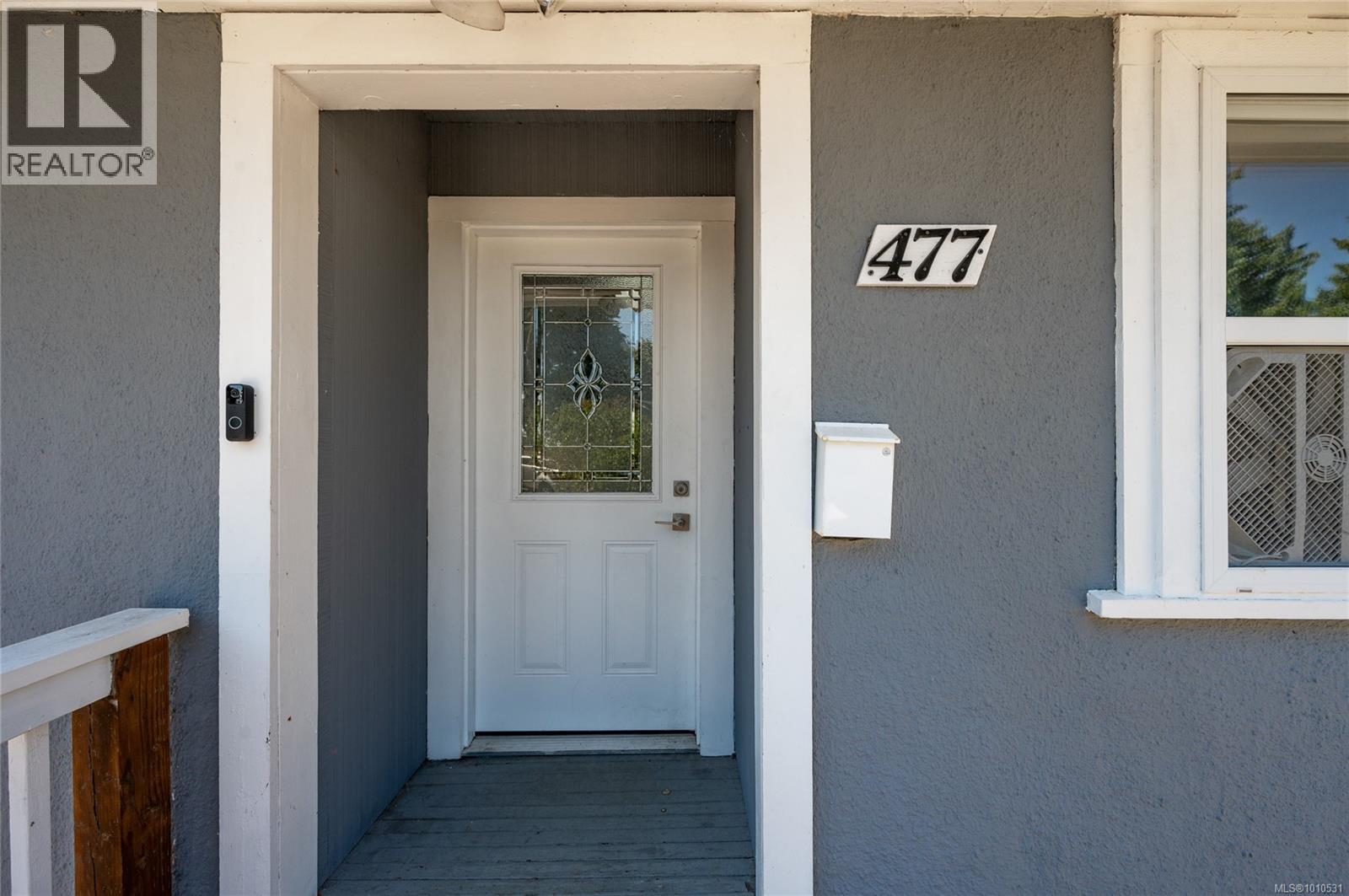 Photo 6 of 477 Watfield Ave, Nanaimo BC