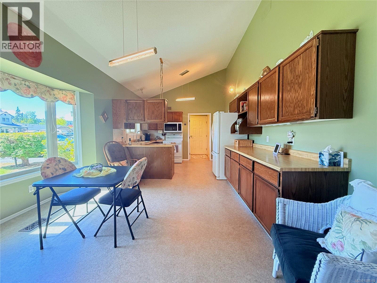 Photo 18 of 330 Cottonwood Dr, Campbell River BC