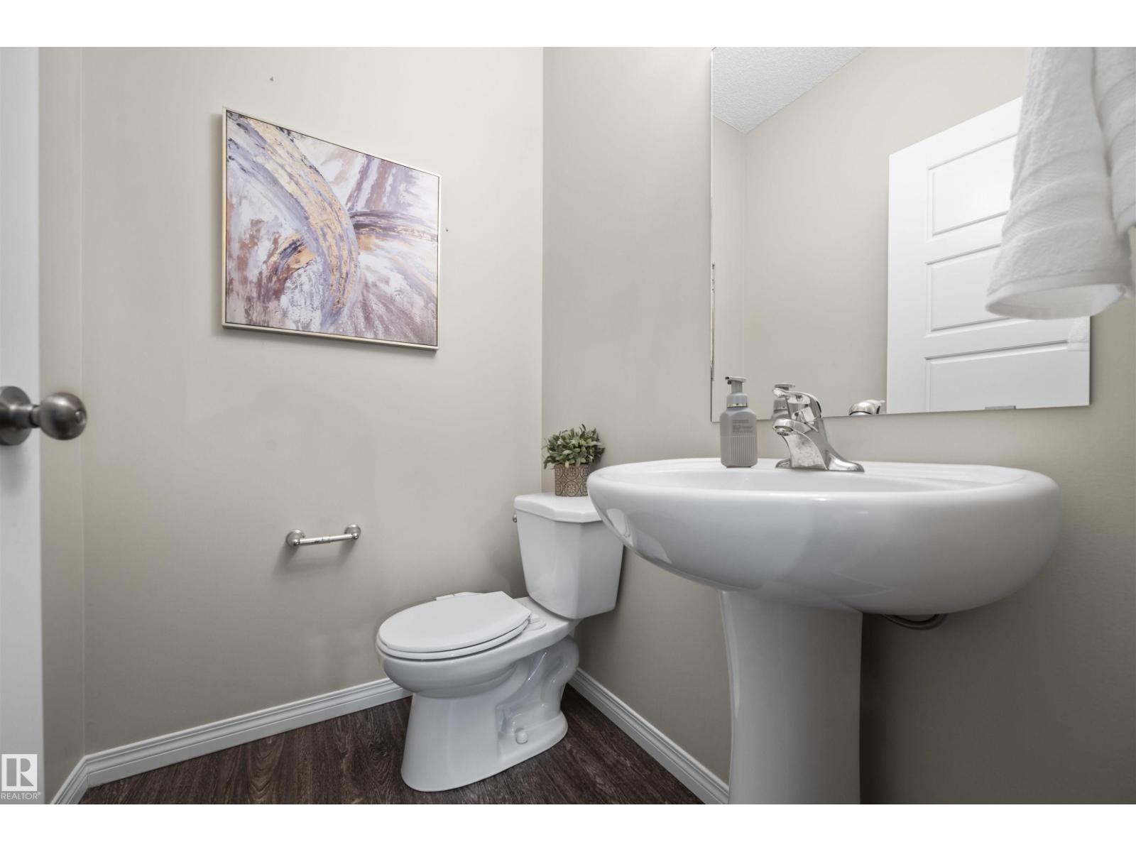 Photo 13 of 8149 Chappelle Wy Sw, Edmonton AB