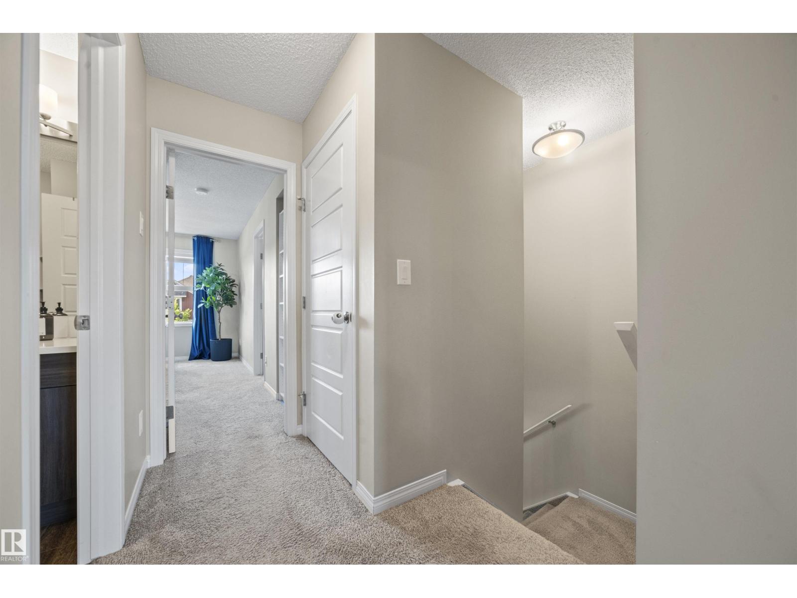 Photo 15 of 8149 Chappelle Wy Sw, Edmonton AB