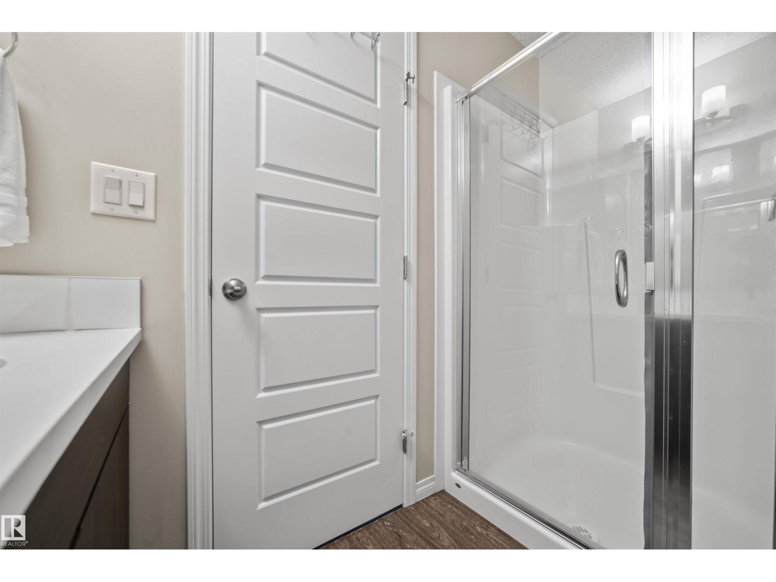 Photo 19 of 8149 Chappelle Wy Sw, Edmonton AB