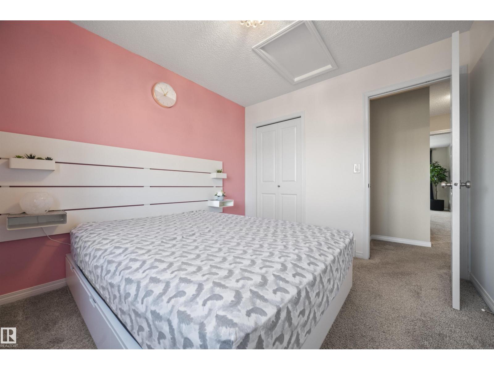 Photo 22 of 8149 Chappelle Wy Sw, Edmonton AB