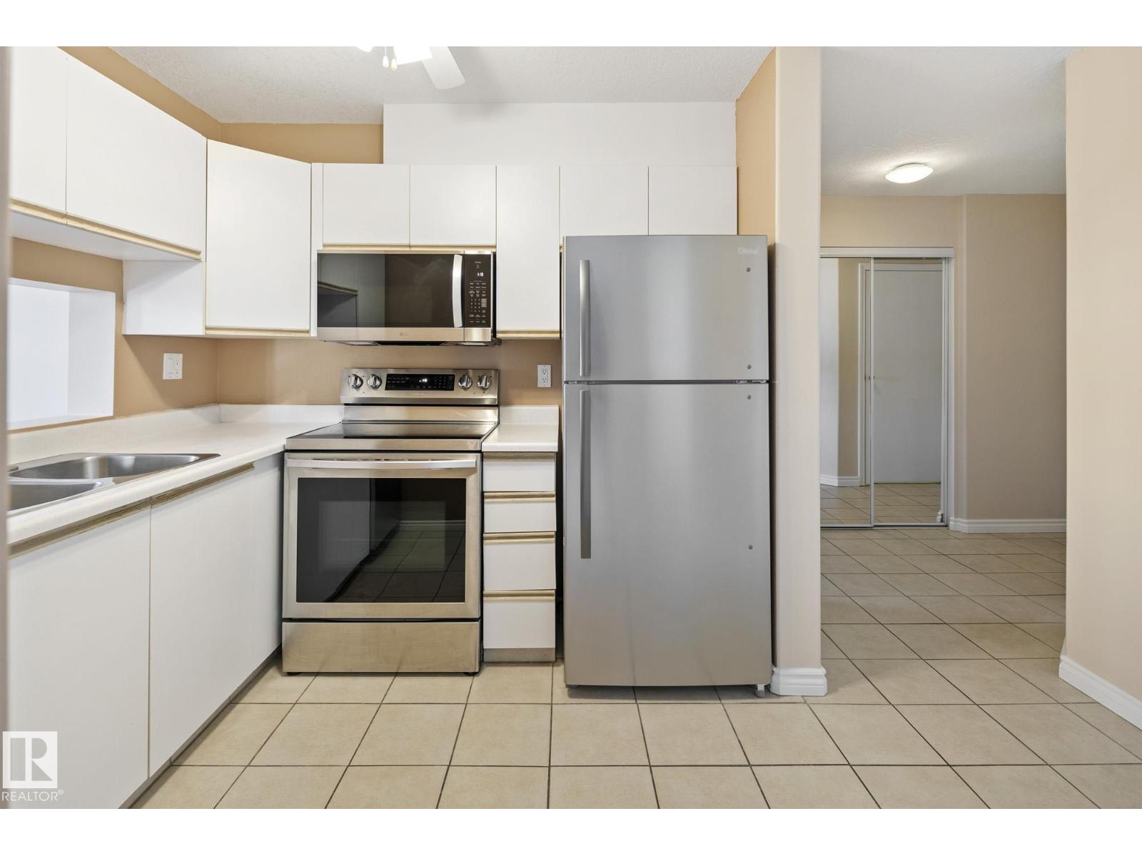 Photo 6 of 306 9619 174 St Nw, Edmonton AB