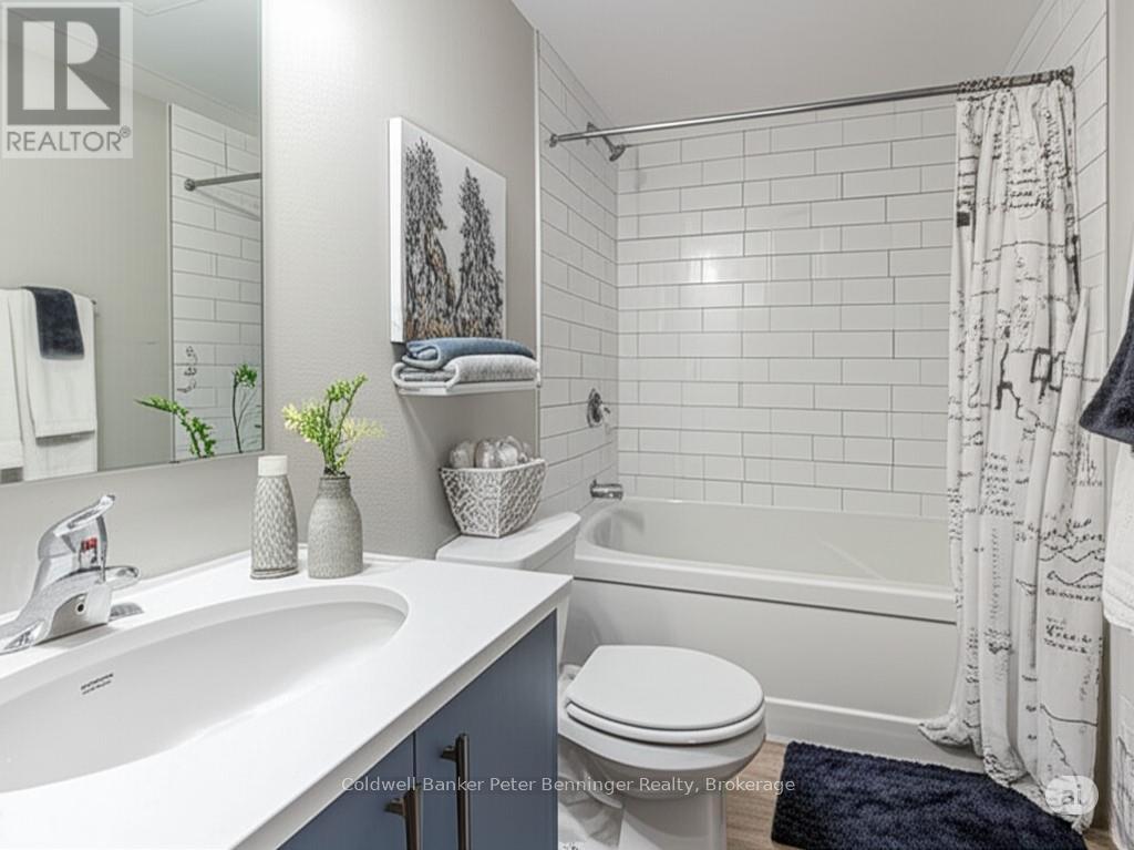 Photo 10 of 253 Chapel Hill Drive, Kitchener ON