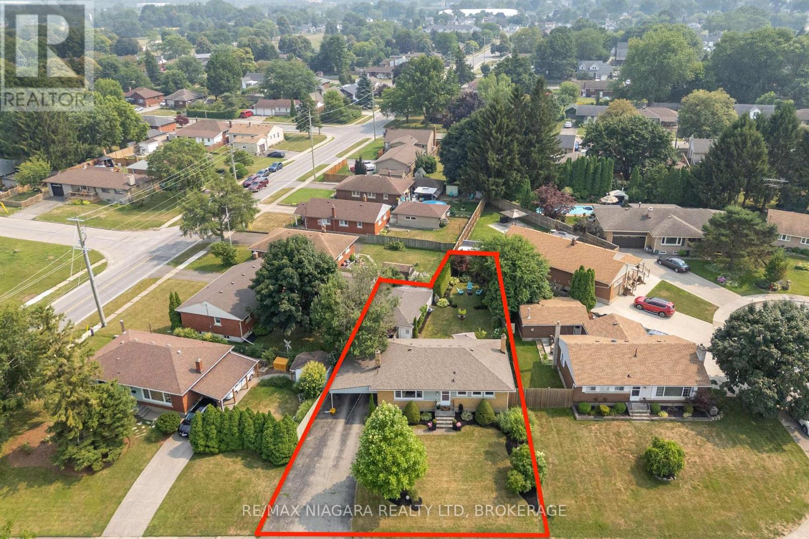 Photo 46 of 6000 Mayfair Drive, Niagara Falls ON
