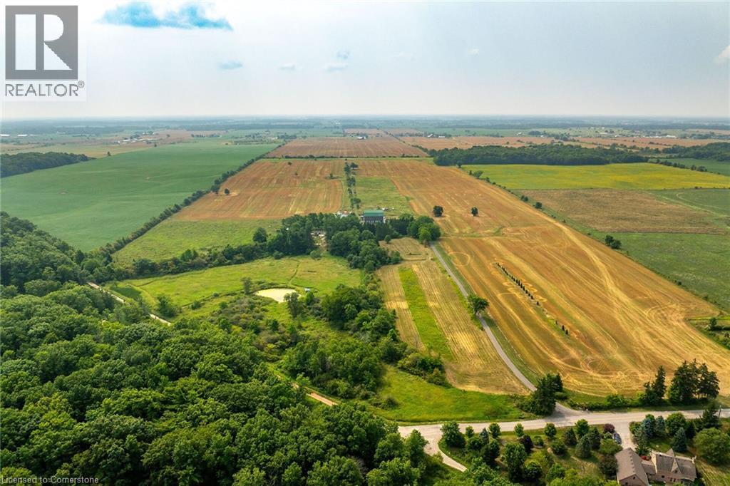 Photo 3 of 450 Concession 4 Road, Caledonia ON