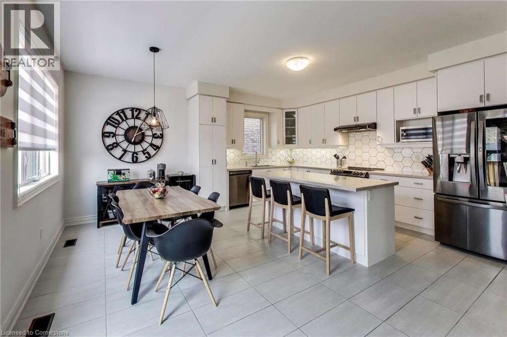 Photo 22 of 9 Skinner Road Road, Waterdown ON