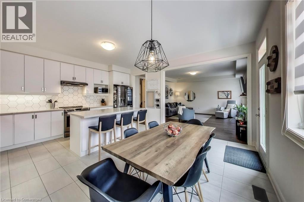 Photo 14 of 9 Skinner Road Road, Waterdown ON