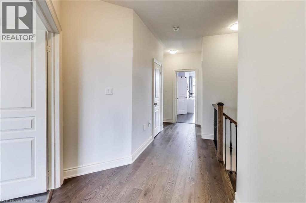 Photo 18 of 9 Skinner Road Road, Waterdown ON