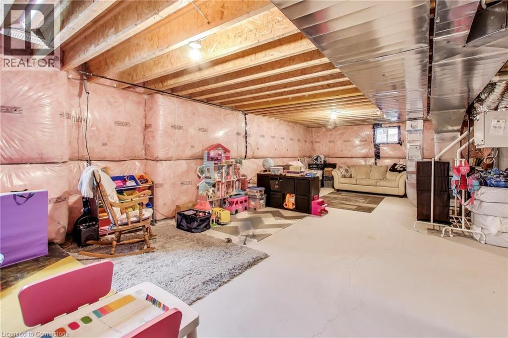 Photo 20 of 9 Skinner Road Road, Waterdown ON