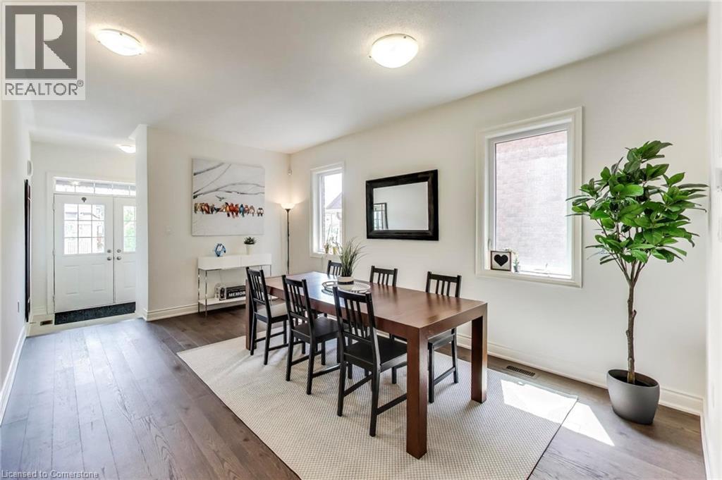 Photo 35 of 9 Skinner Road Road, Waterdown ON