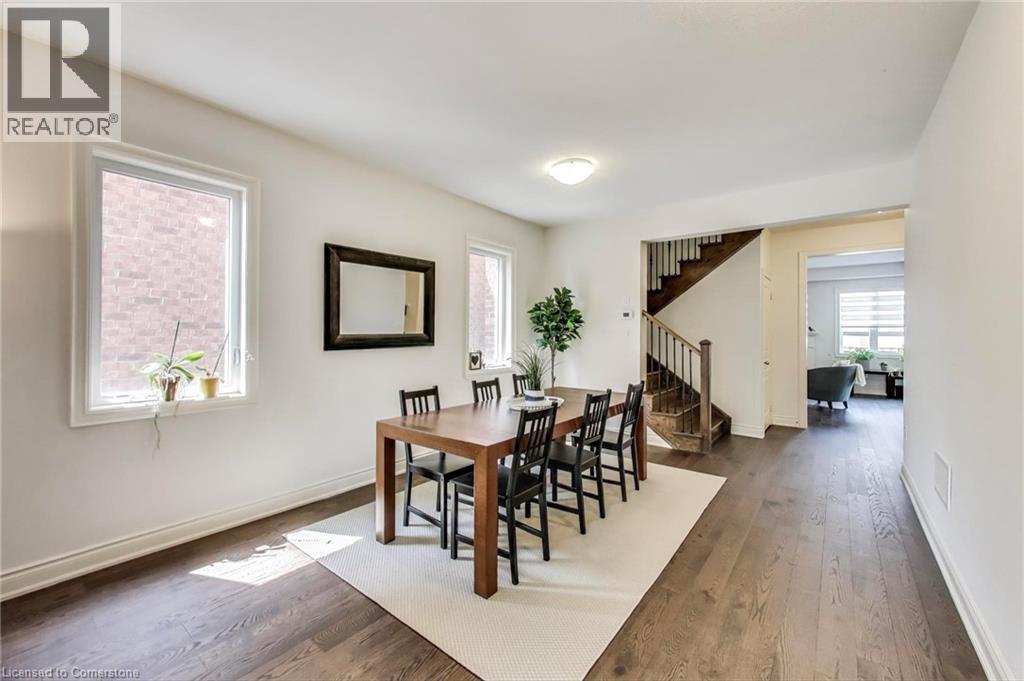 Photo 6 of 9 Skinner Road Road, Waterdown ON