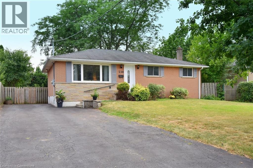 Photo 1 of 238 Kent Crescent, Burlington ON
