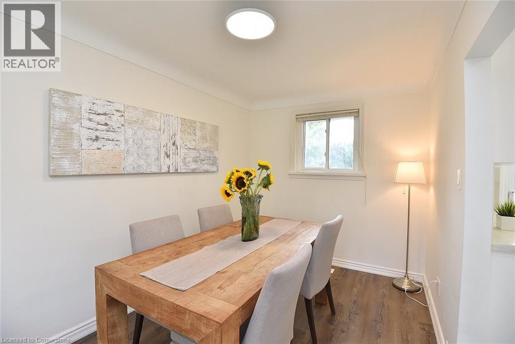 Photo 12 of 238 Kent Crescent, Burlington ON