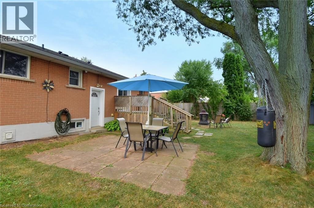 Photo 37 of 238 Kent Crescent, Burlington ON