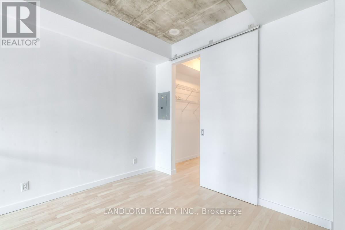 Photo 26 of 116 1 Shaw Street, Toronto ON