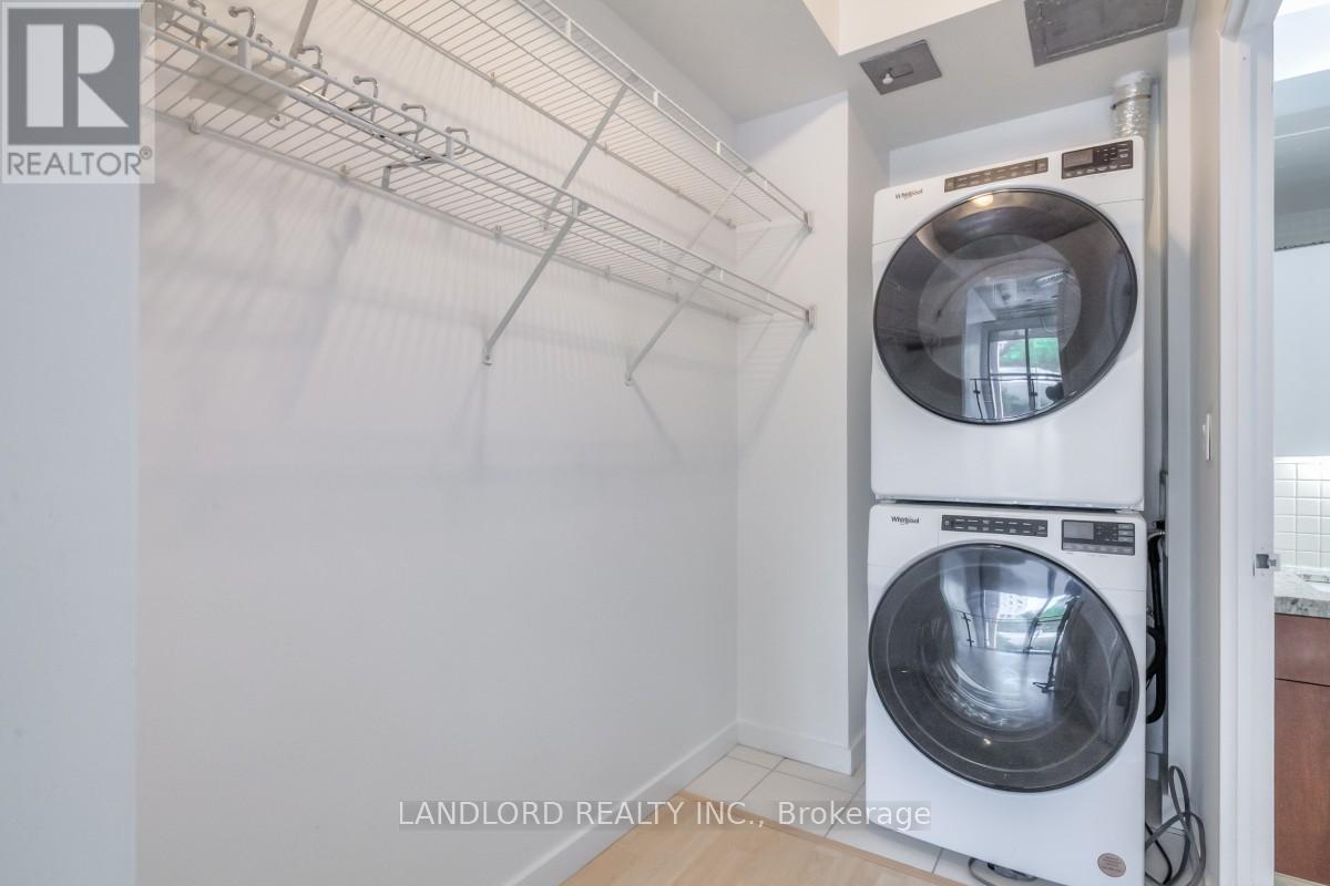 Photo 9 of 116 1 Shaw Street, Toronto ON