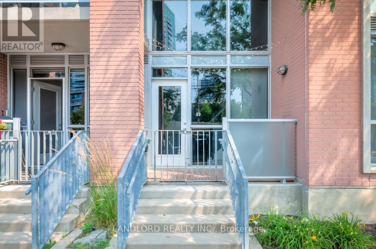 Photo 20 of 116 1 Shaw Street, Toronto ON