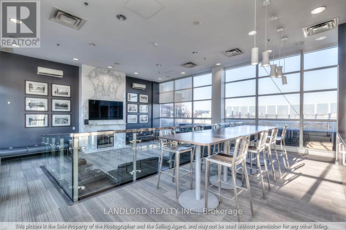 Photo 13 of 116 1 Shaw Street, Toronto ON