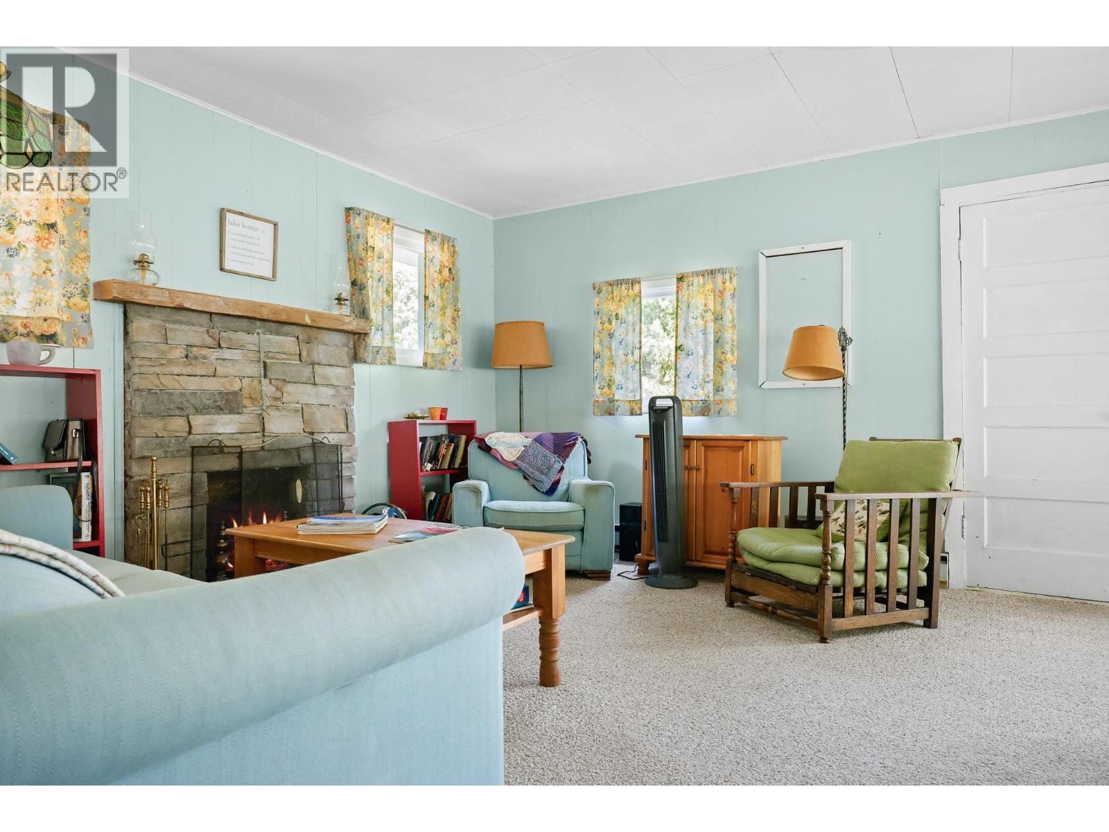 16203 Inkaneep Road, Osoyoos