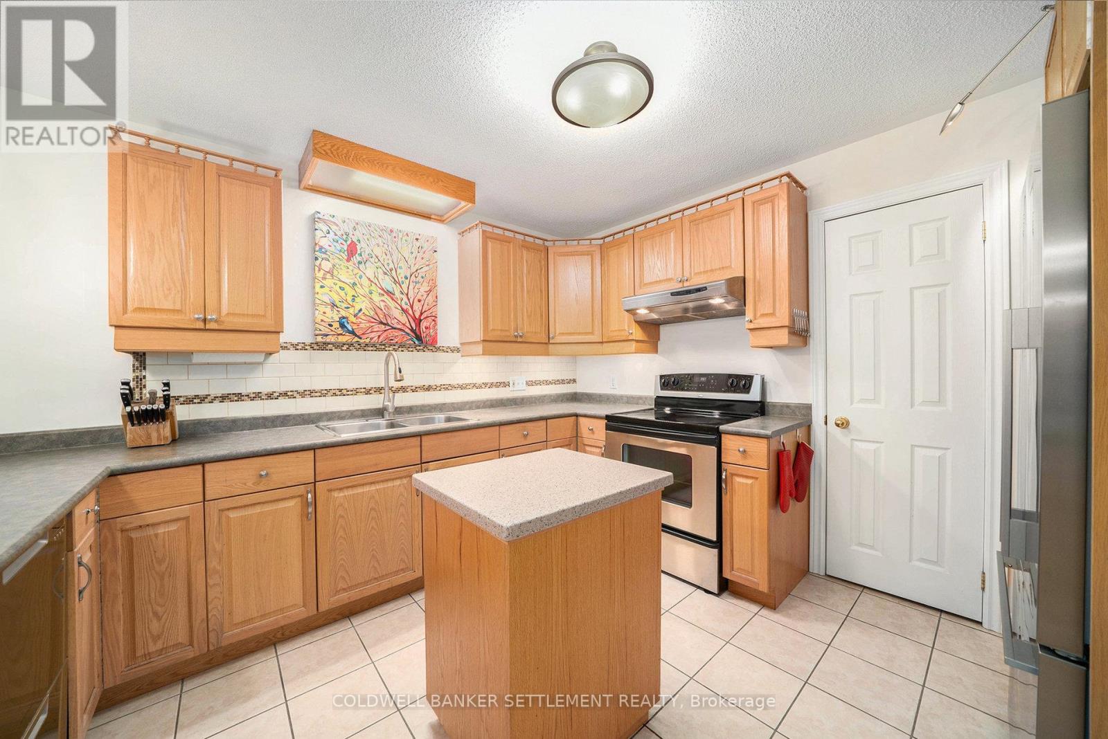Photo 12 of C 120 Beckwith Street E, Perth ON