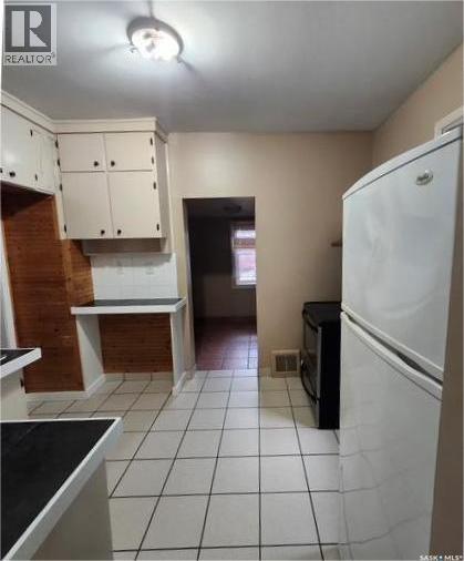 Photo 8 of 2129 Atkinson Street, Regina SK